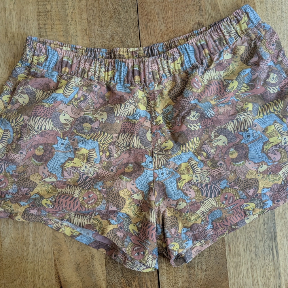 Patagonia Brown and Yellow Athletic Shorts Lightweight Elastic Waist